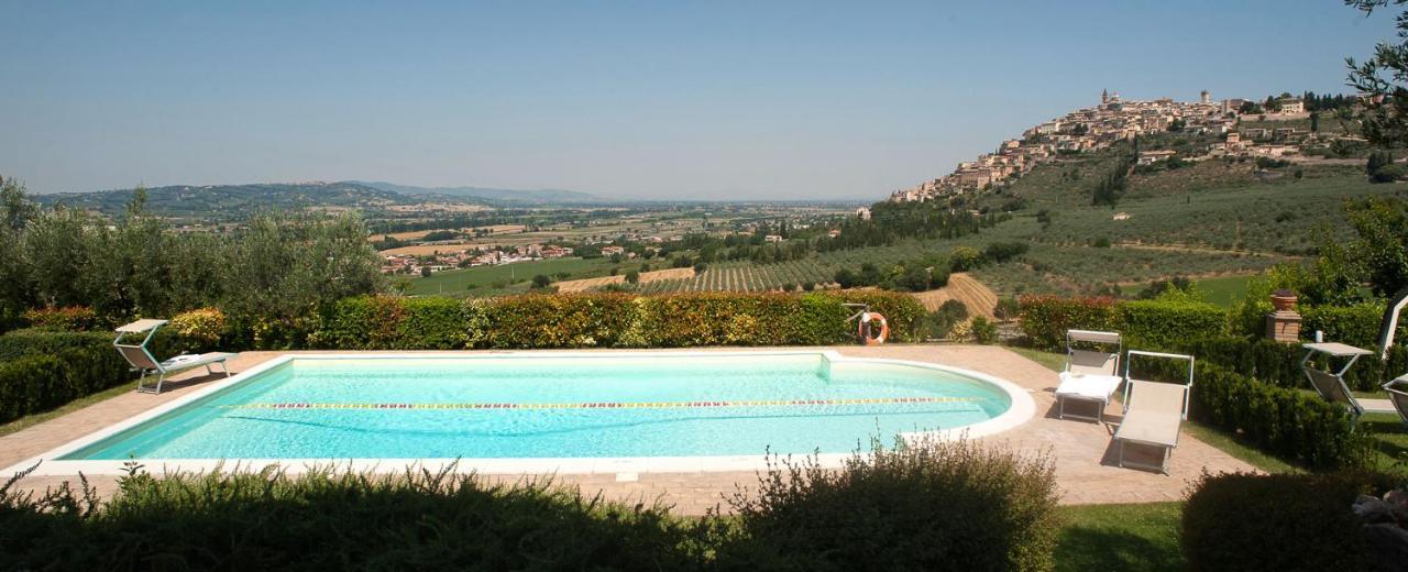 Agriturismo Fiordaliso Trevi Buitenkant foto
