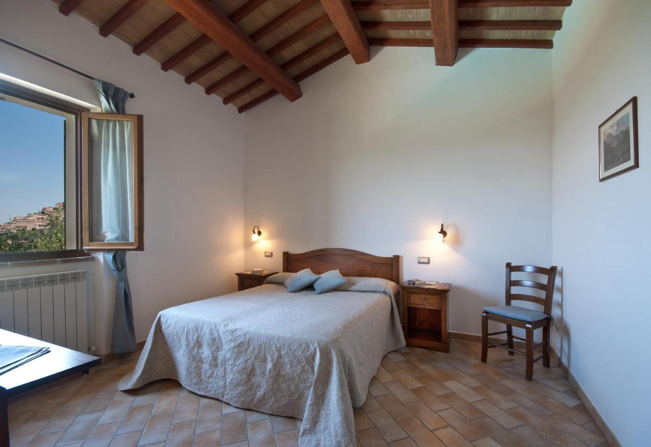 Agriturismo Fiordaliso Trevi Buitenkant foto
